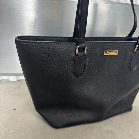 Kate Spade Black Shoulder Bag Purse Tote Classic - Picture 3 of 8